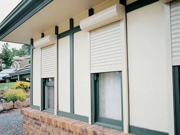 rollashield-aluminium-roller-shutters-4_medium